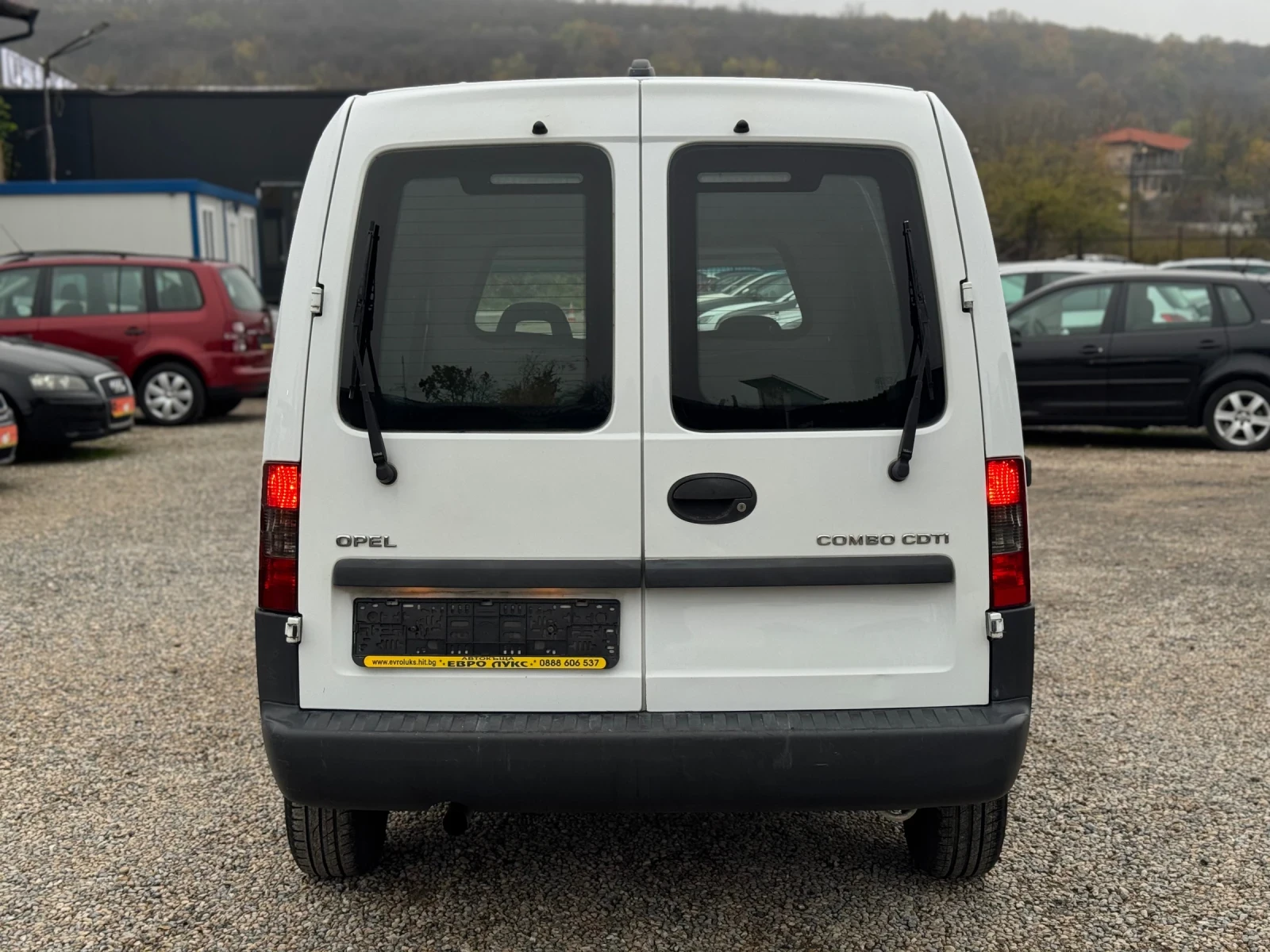 Opel Combo 1.7CDTI 101кс КЛИМАТИК НАВИГАЦИЯ  - изображение 5