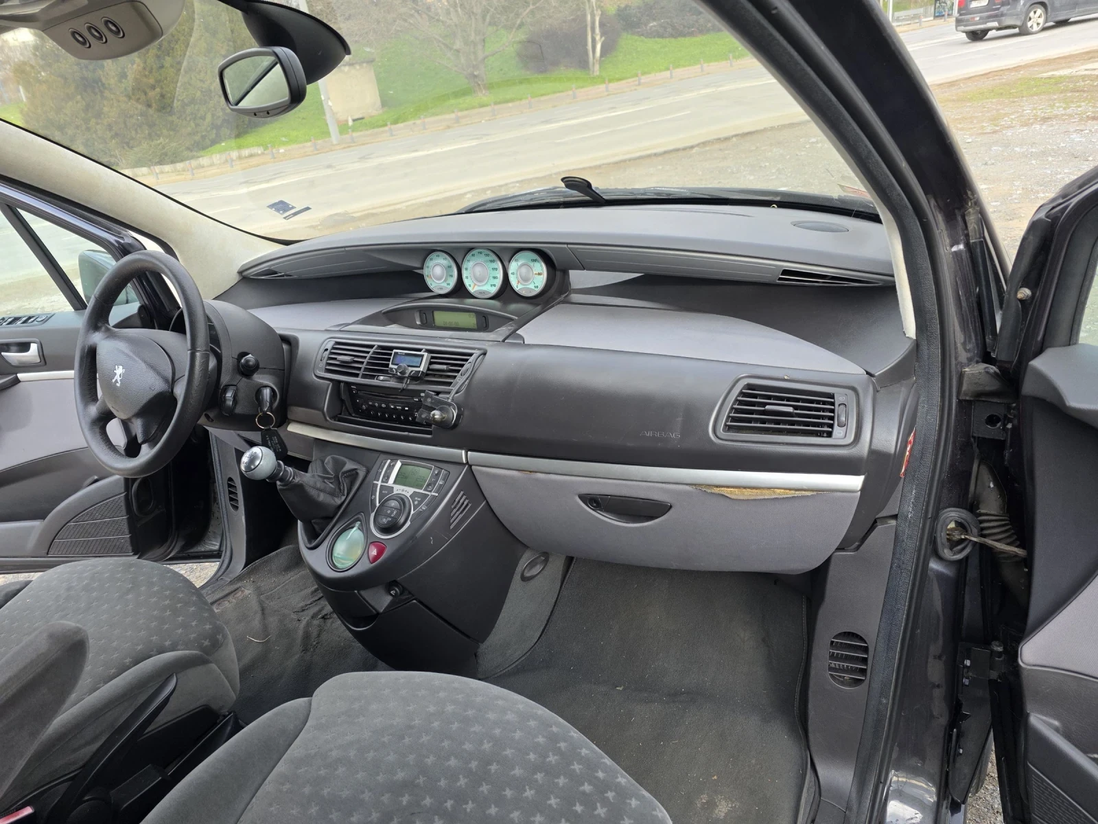 Peugeot 807 2.2 i 7 ����� | Mobile.bg � ����������� 10