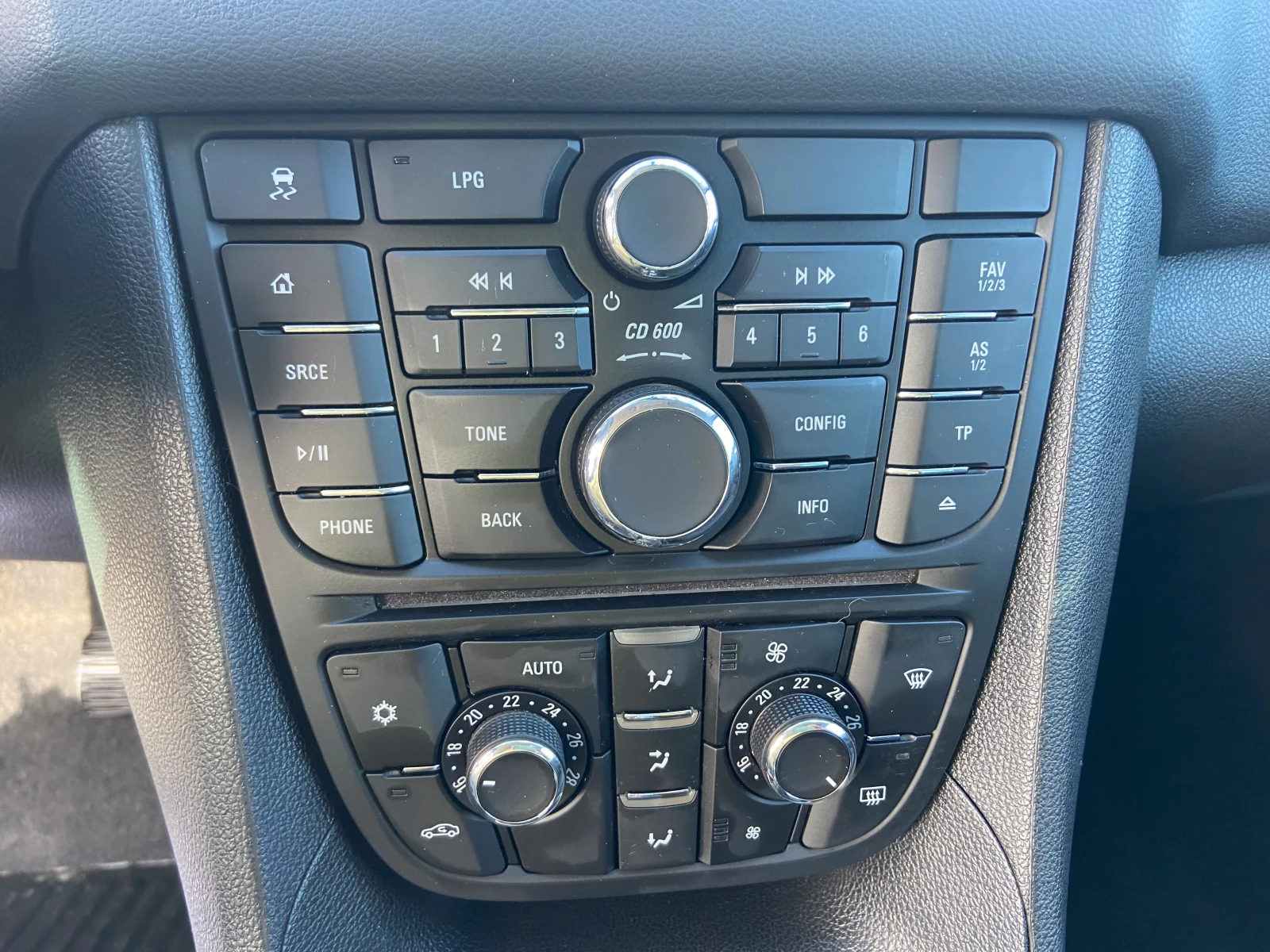 Opel Meriva 1.4i+ �������� ������ ������! | Mobile.bg � ����������� 11