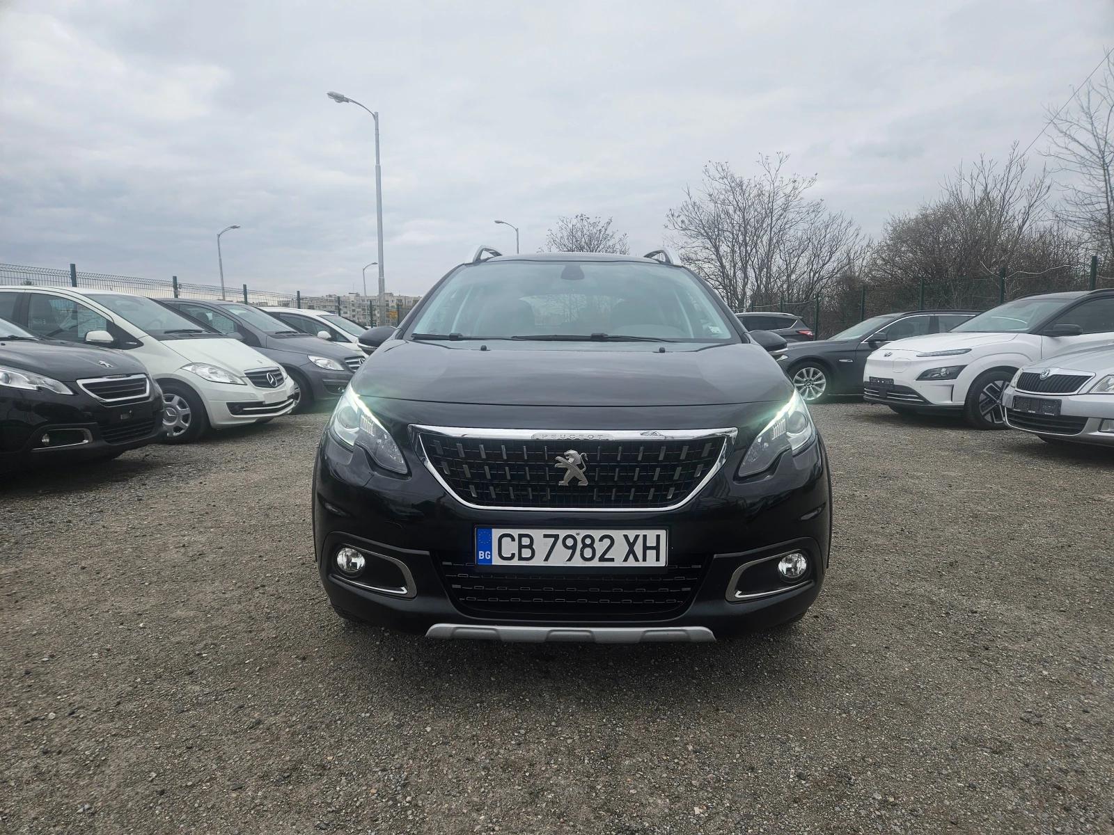 Peugeot 2008 1.6HDI-FACE НАВИГАЦИЯ-КАМЕРА-ПЕРФЕКТНО