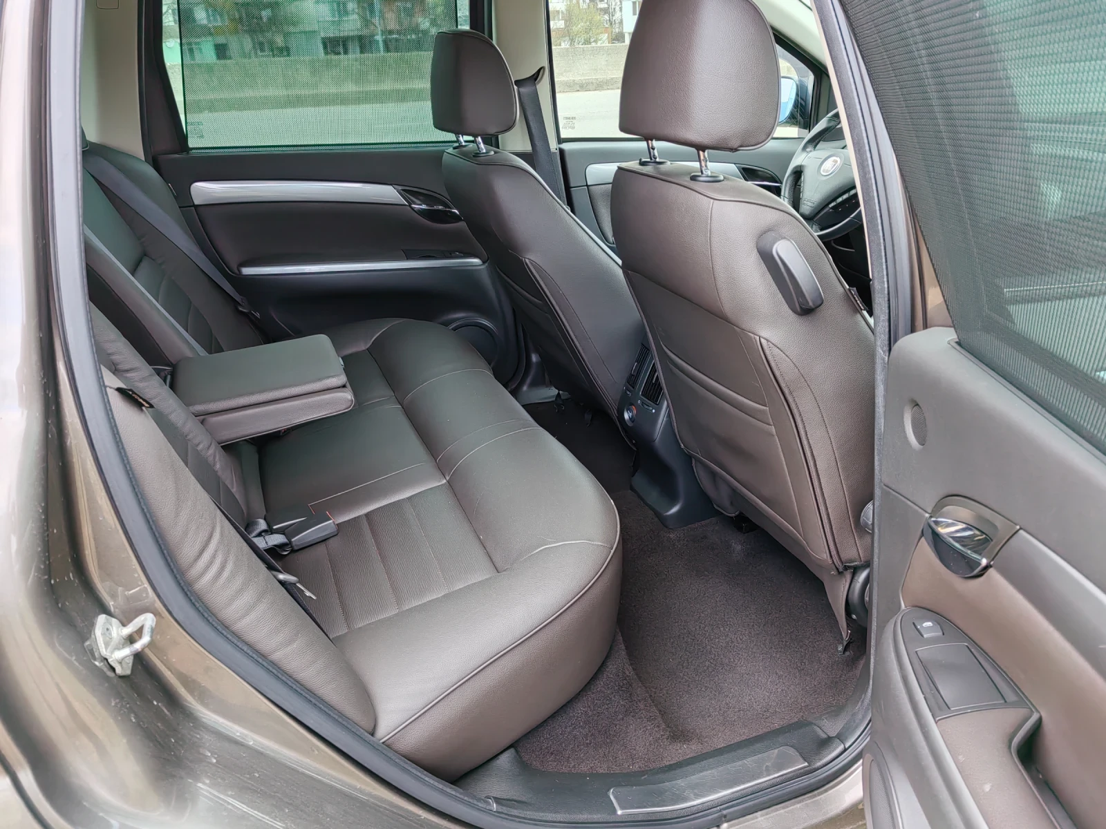 Fiat Croma 2.4 jtd 200ps | Mobile.bg � ����������� 13