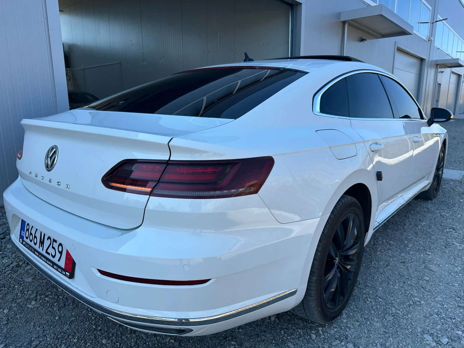 VW Arteon НАЛИЧЕН FULL 2.0TDI 190к.с. ВИДЕО 79 000 км., снимка 2 - Автомобили и джипове - 55640145