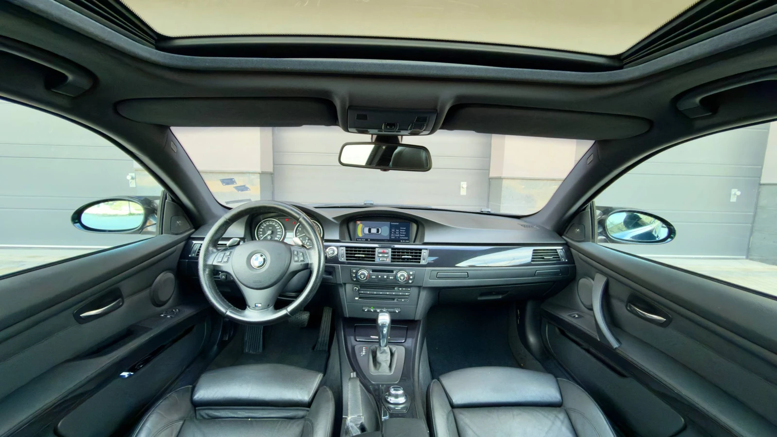 BMW 330, снимка 11 - Автомобили и джипове - 54239637