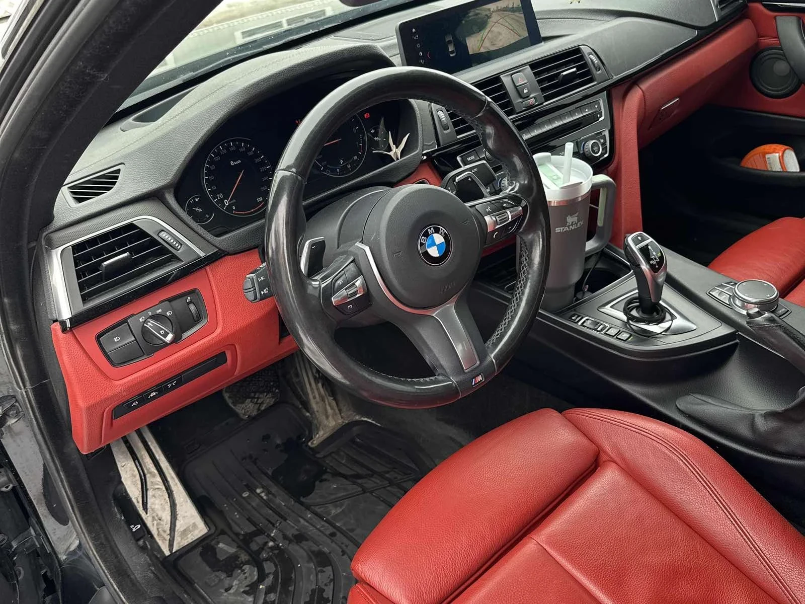 BMW 440 M-Pack* Harman Kardon* Red Interior, снимка 6 - Автомобили и джипове - 54306209