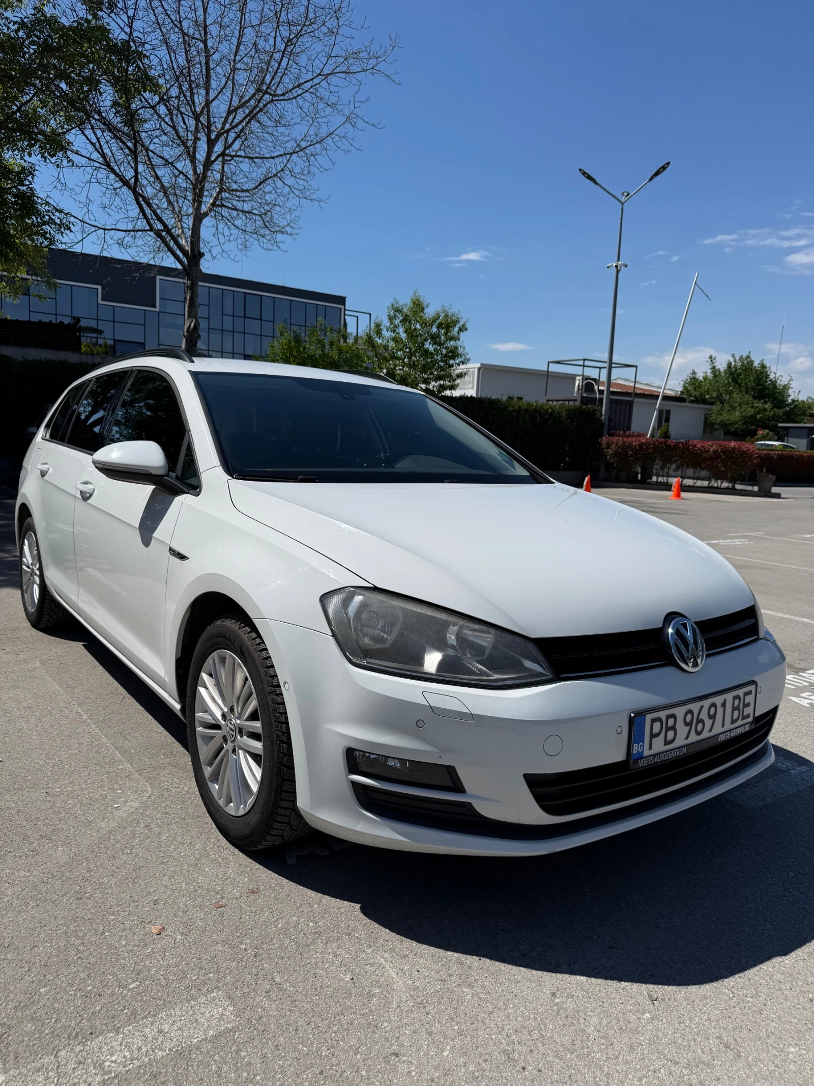 VW Golf 1.2 tsi, снимка 4 - Автомобили и джипове - 54460238