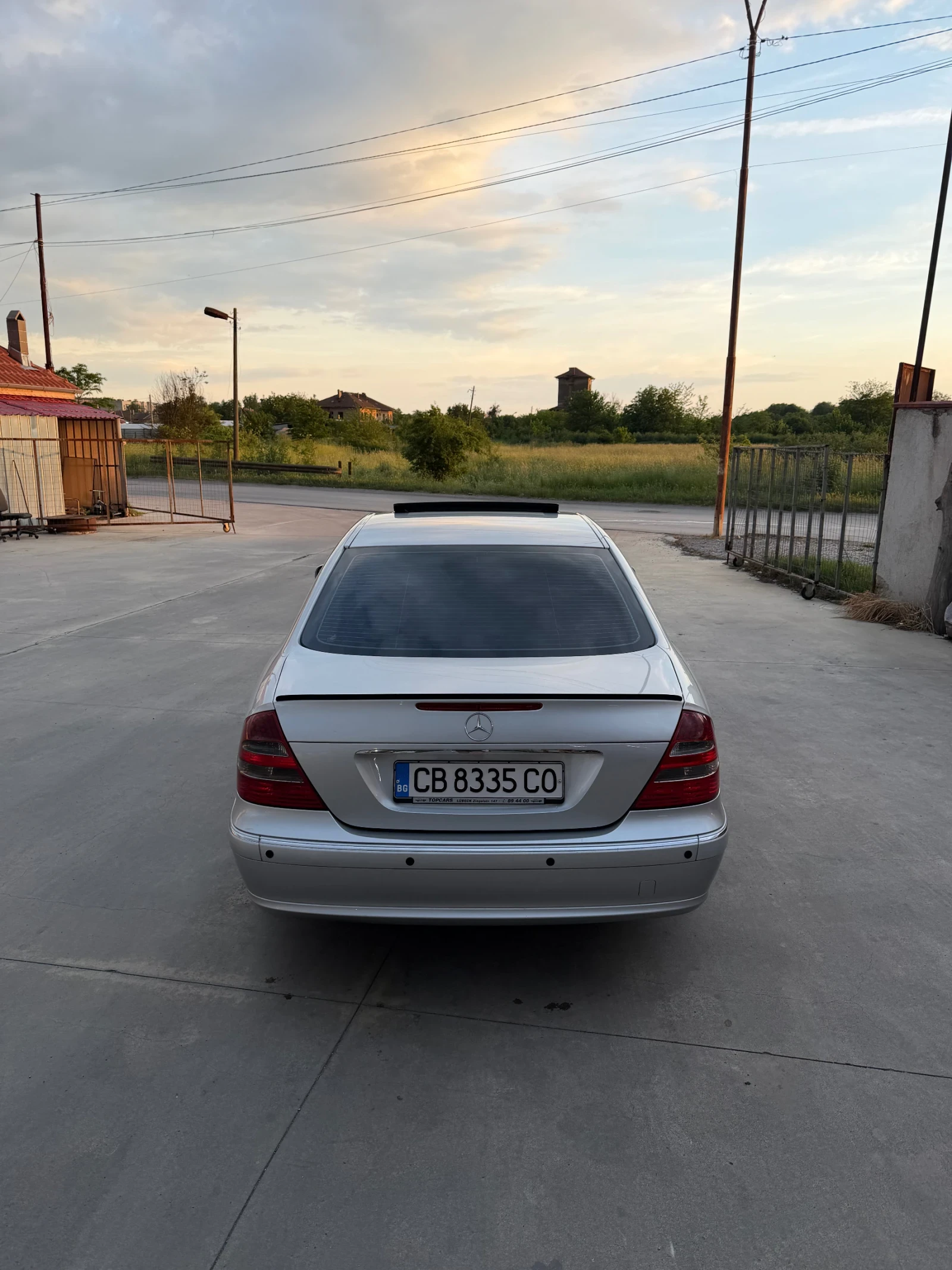 Mercedes-Benz 220, снимка 3 - Автомобили и джипове - 54622509