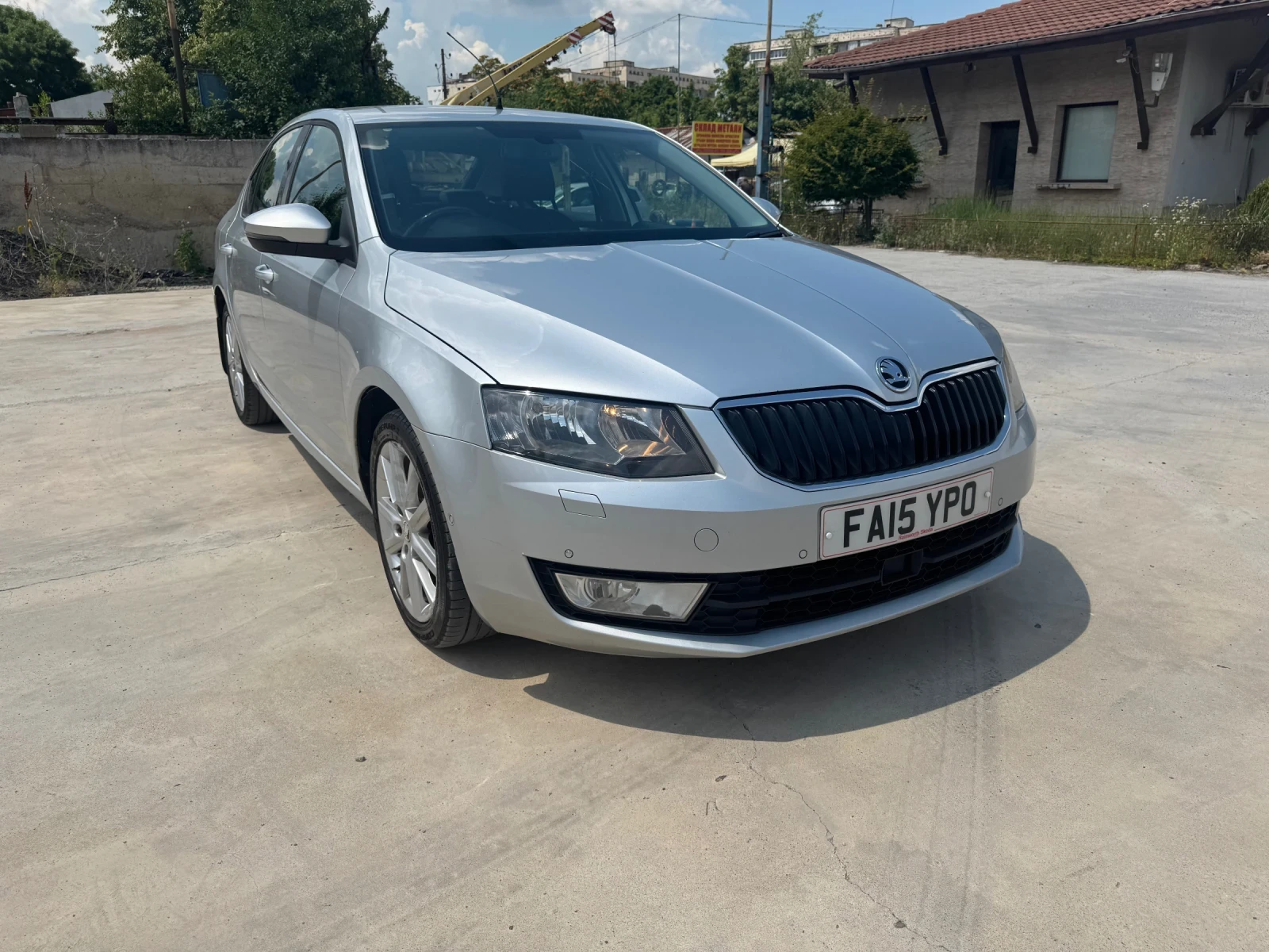 Skoda Octavia 1.6tdi / ДИСТРОНИК / ПАРКТРОНИК / ТОП 