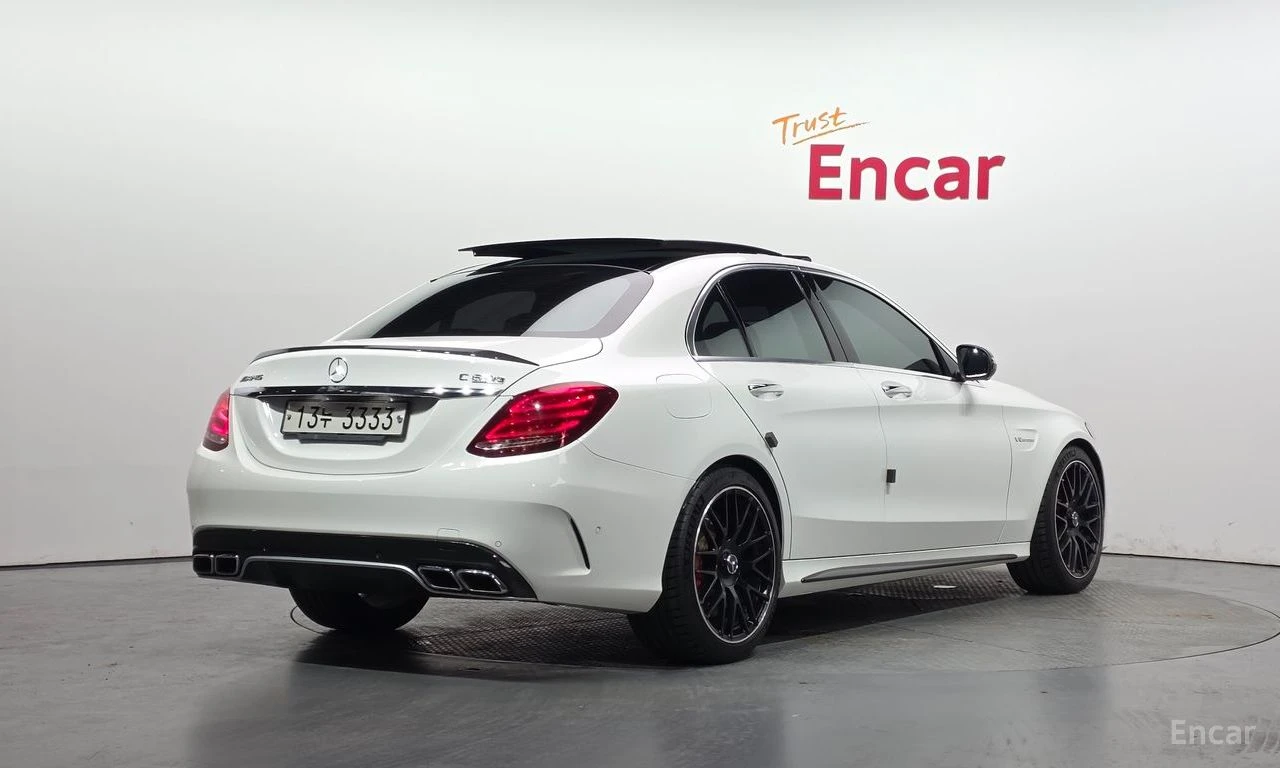 Mercedes-Benz C 63 AMG S* ПОДГРЕВ* НАВИГАЦИЯ, снимка 2 - Автомобили и джипове - 54838243