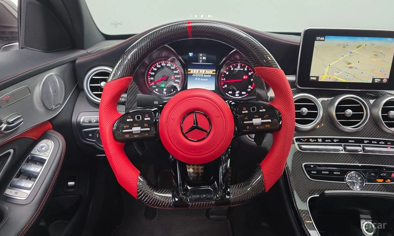 Mercedes-Benz C 63 AMG S* ПОДГРЕВ* НАВИГАЦИЯ, снимка 4 - Автомобили и джипове - 54838243