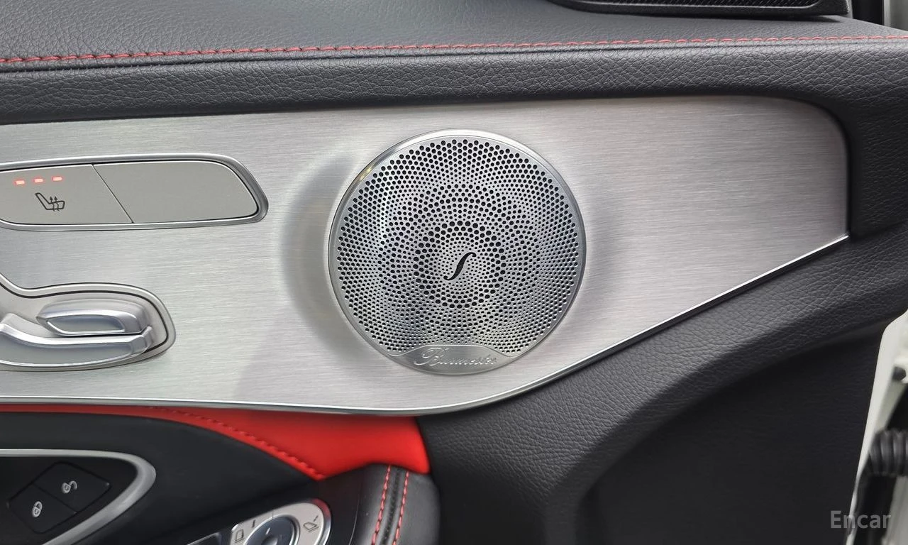 Mercedes-Benz C 63 AMG S* ПОДГРЕВ* НАВИГАЦИЯ, снимка 11 - Автомобили и джипове - 54838243