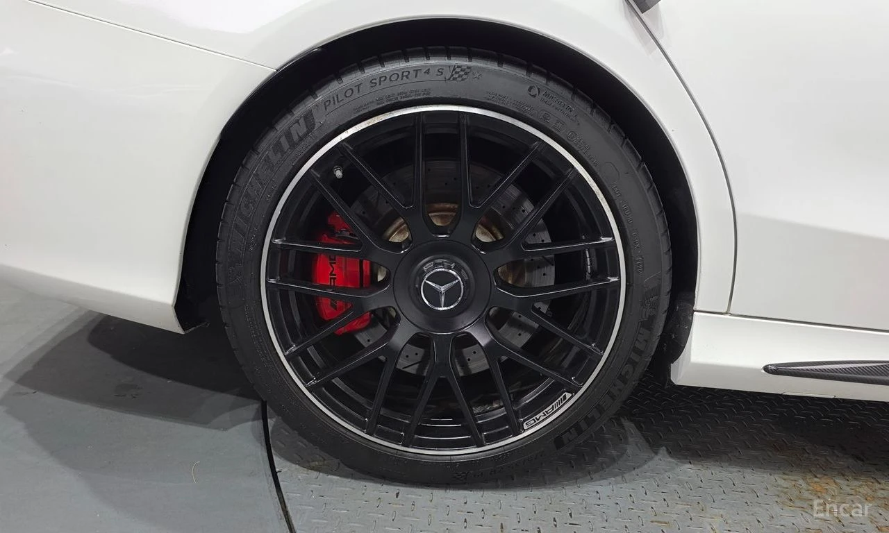 Mercedes-Benz C 63 AMG S* ПОДГРЕВ* НАВИГАЦИЯ, снимка 12 - Автомобили и джипове - 54838243