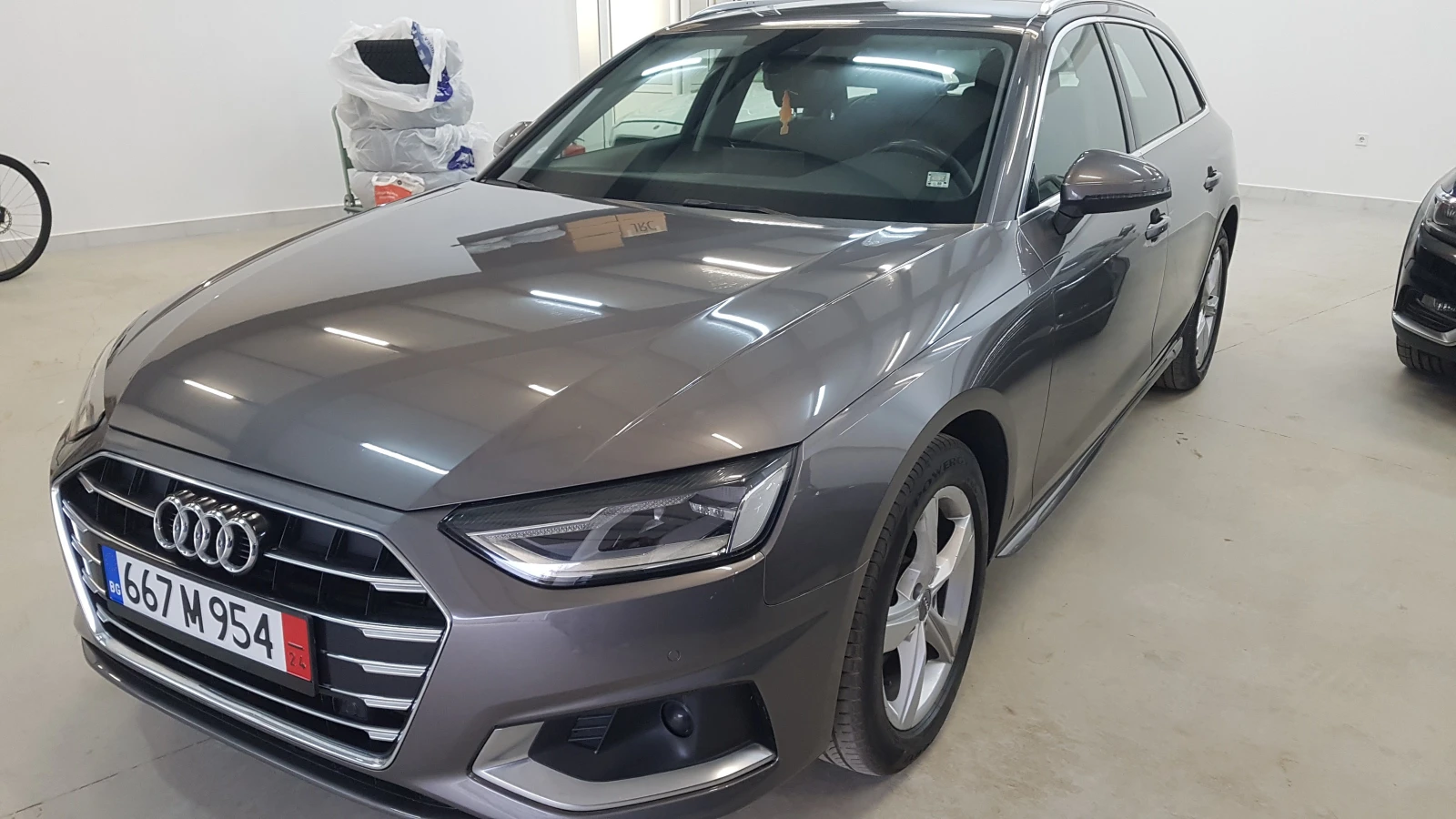 Audi A4 2.0 35 TFSI , снимка 3 - Автомобили и джипове - 55016318