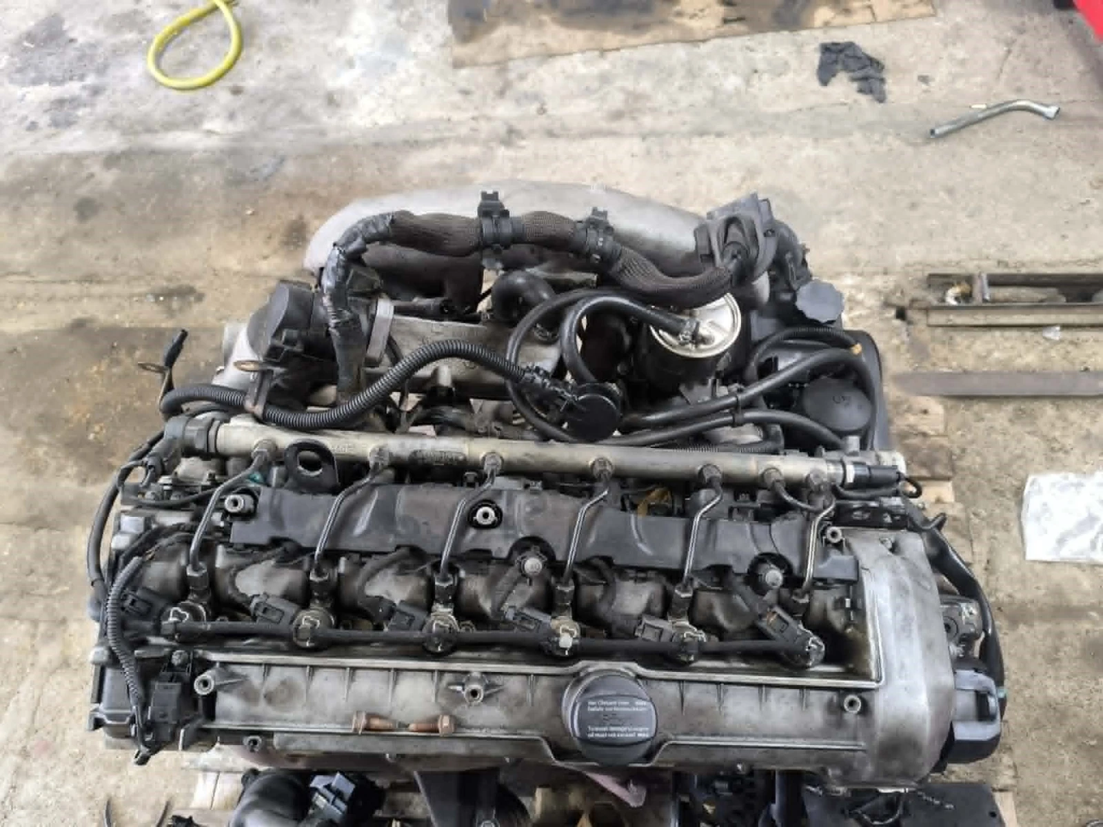 Mercedes-Benz E 320, снимка 13 - Автомобили и джипове - 55484813