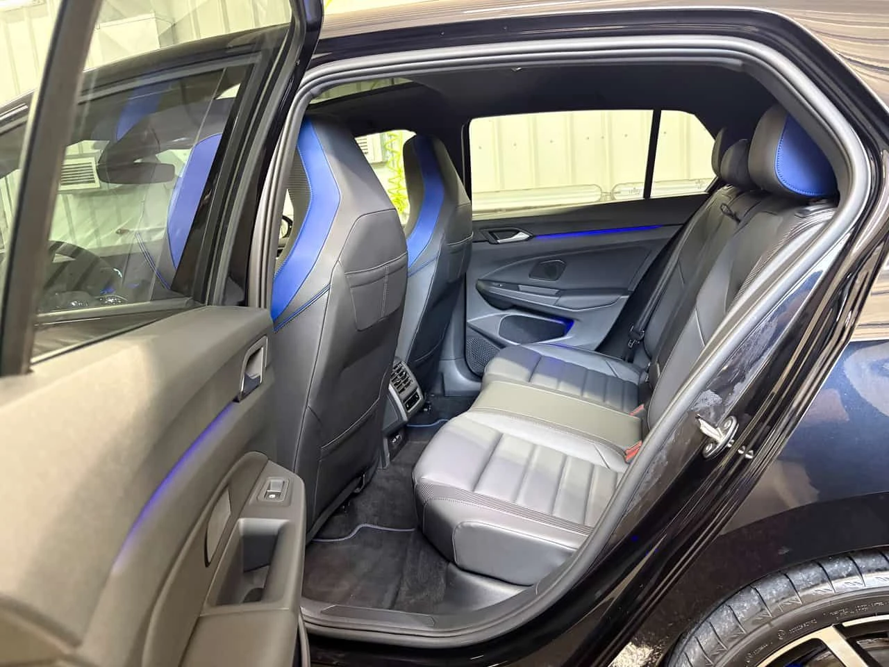 VW Golf R DSG / HUD / MEMORY , снимка 11 - Автомобили и джипове - 55584266