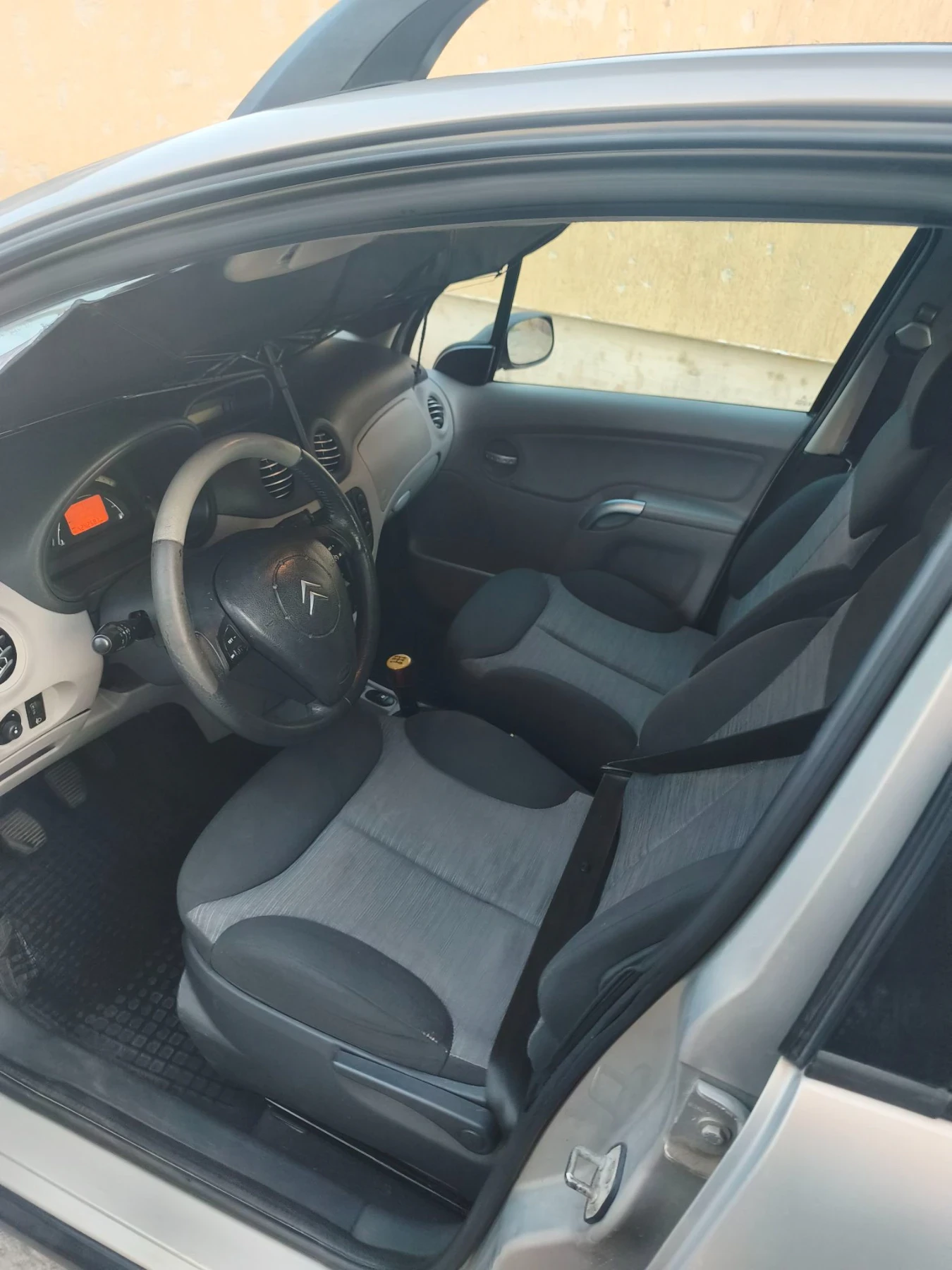 Citroen C3 XTR 1.4, снимка 12 - Автомобили и джипове - 55658228