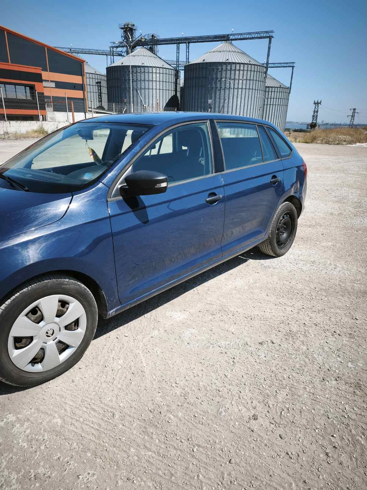 Skoda Rapid, снимка 2 - Автомобили и джипове - 55922546
