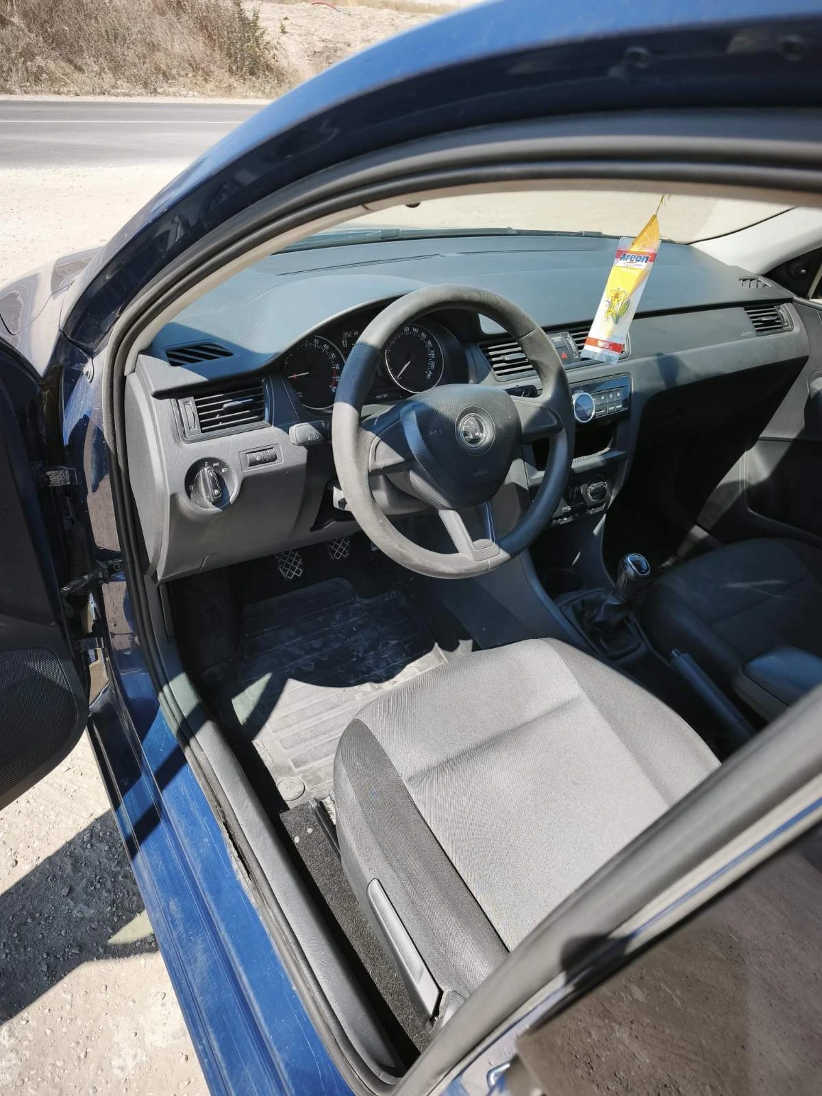Skoda Rapid, снимка 9 - Автомобили и джипове - 55922546