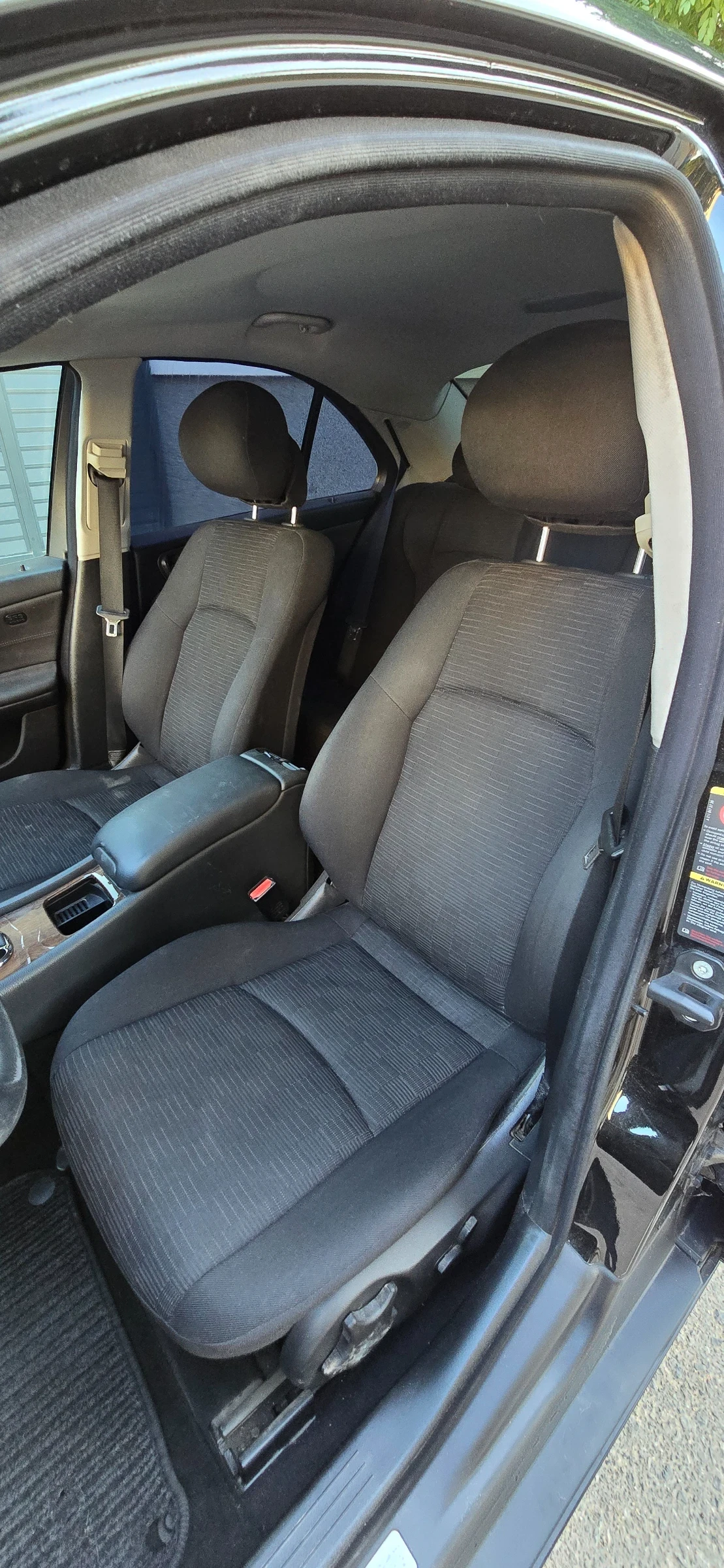 Mercedes-Benz C 220, снимка 8 - Автомобили и джипове - 56043701