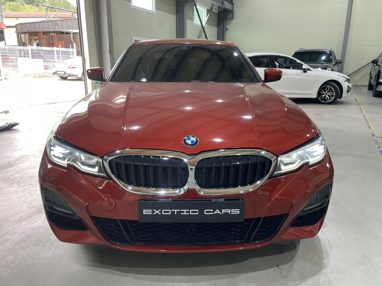 BMW 320 d RWD B47 LCI (FaceLift) ! M Pack !, снимка 2 - Автомобили и джипове - 56207528