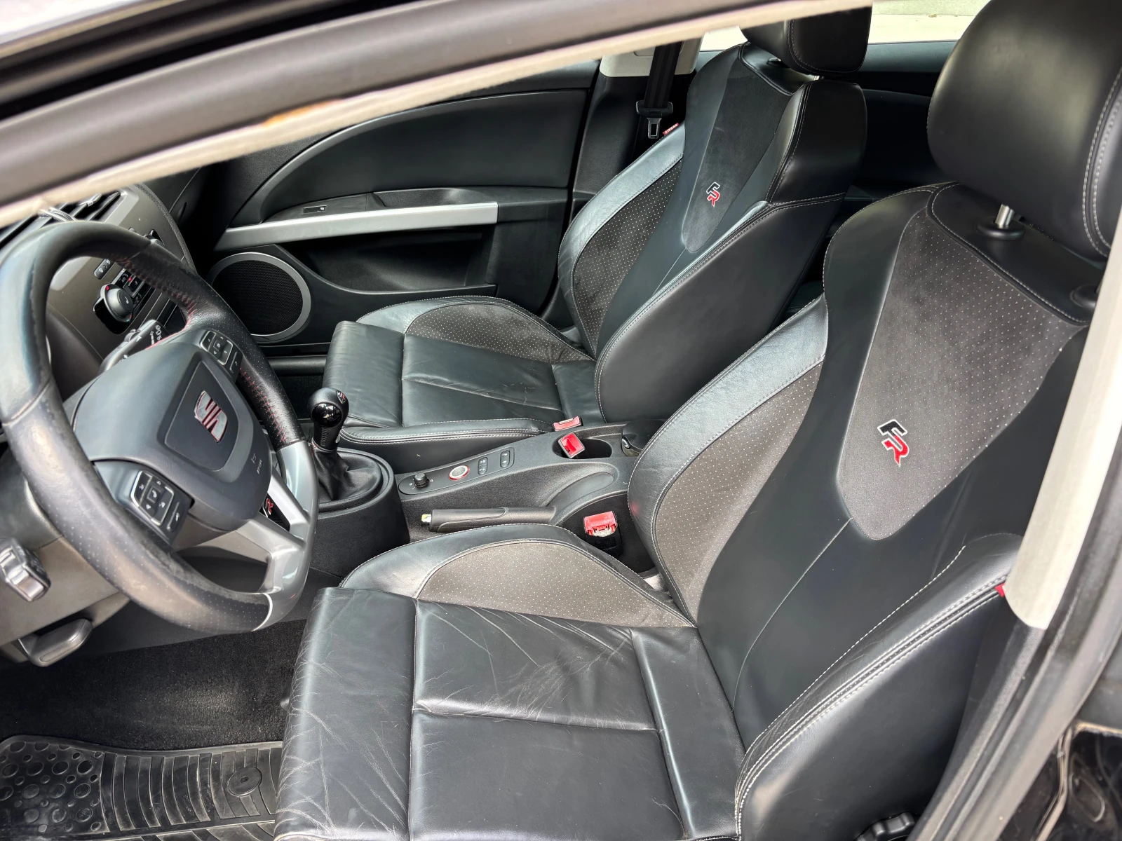 Seat Leon FR.2, 0tdi.170k., снимка 17 - Автомобили и джипове - 56270233