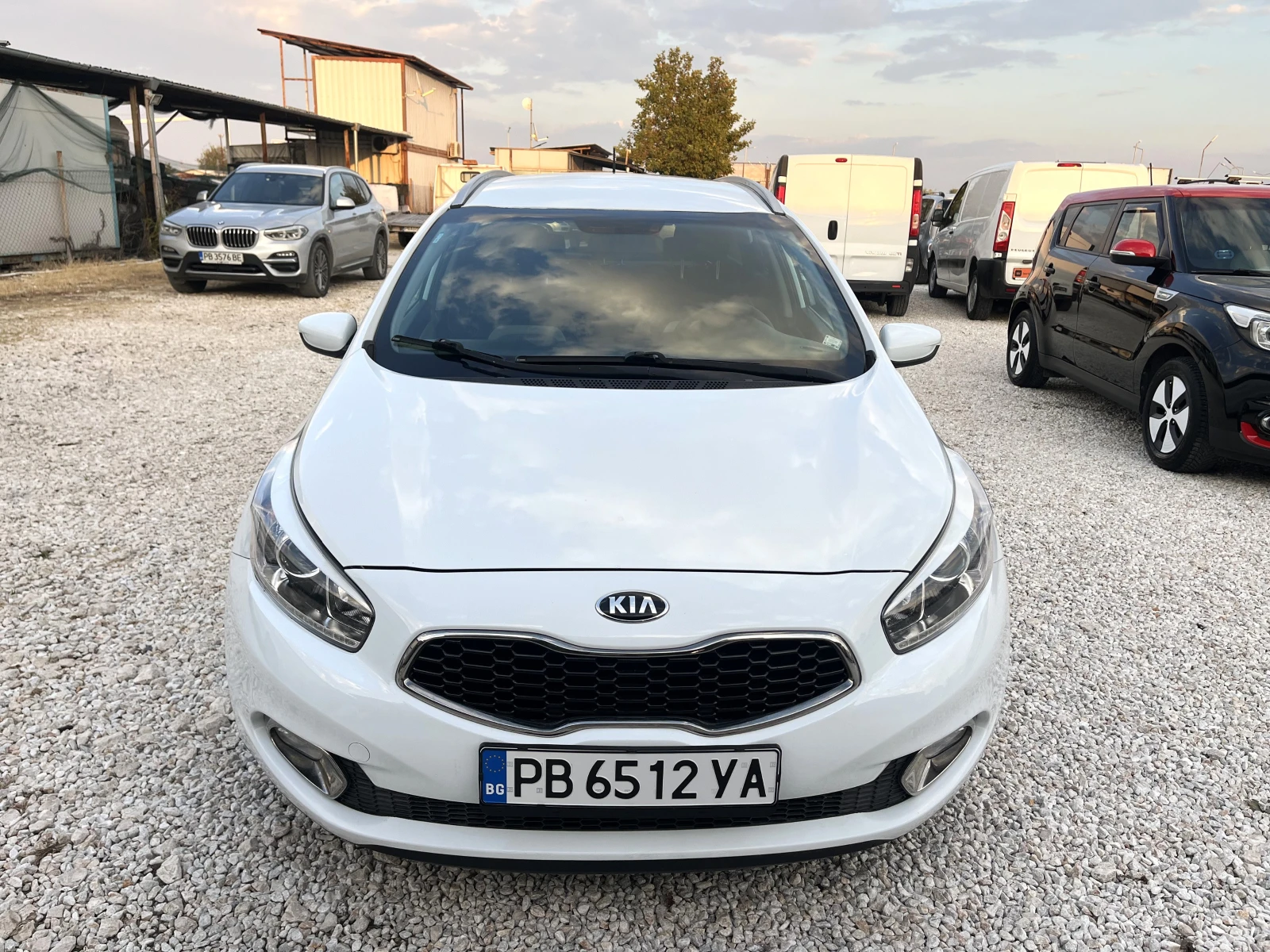 Kia Ceed 1.6 D, -110к.с.KAMERA, ЛИЗИНГ, снимка 2 - Автомобили и джипове - 56654297