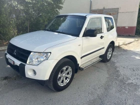 Mitsubishi Pajero 3200D, снимка 2
