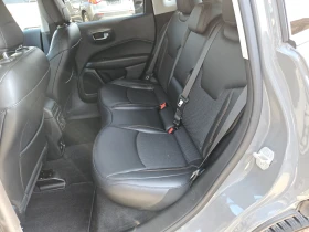 Jeep Compass 2.0D/Limited/4X4/СЕРВИЗНА КНИЖКА/LED/NAVI/БЛУТУТ, снимка 16