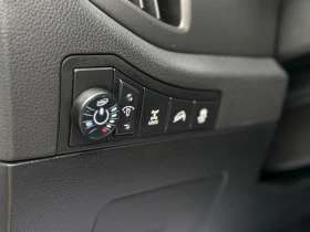 Kia Sportage Kia Sportage 2.0 163к.с Газ-Бензин , снимка 17
