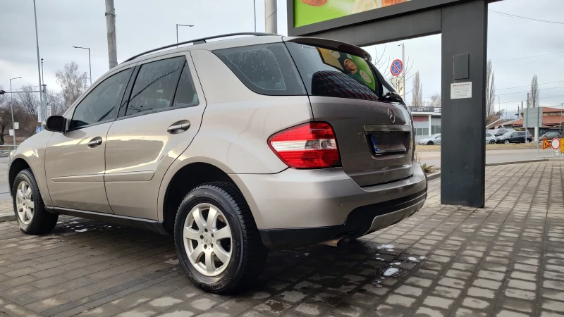 Mercedes-Benz ML 320, снимка 3 - Автомобили и джипове - 49124684