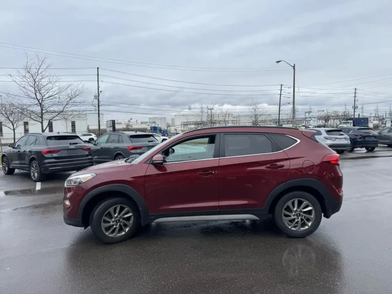 Hyundai Tucson * LUXURY AWD * CARFAX* ОПЦИЯ ЗА ФИНАНСИРАНЕ* , снимка 7 - Автомобили и джипове - 53233505