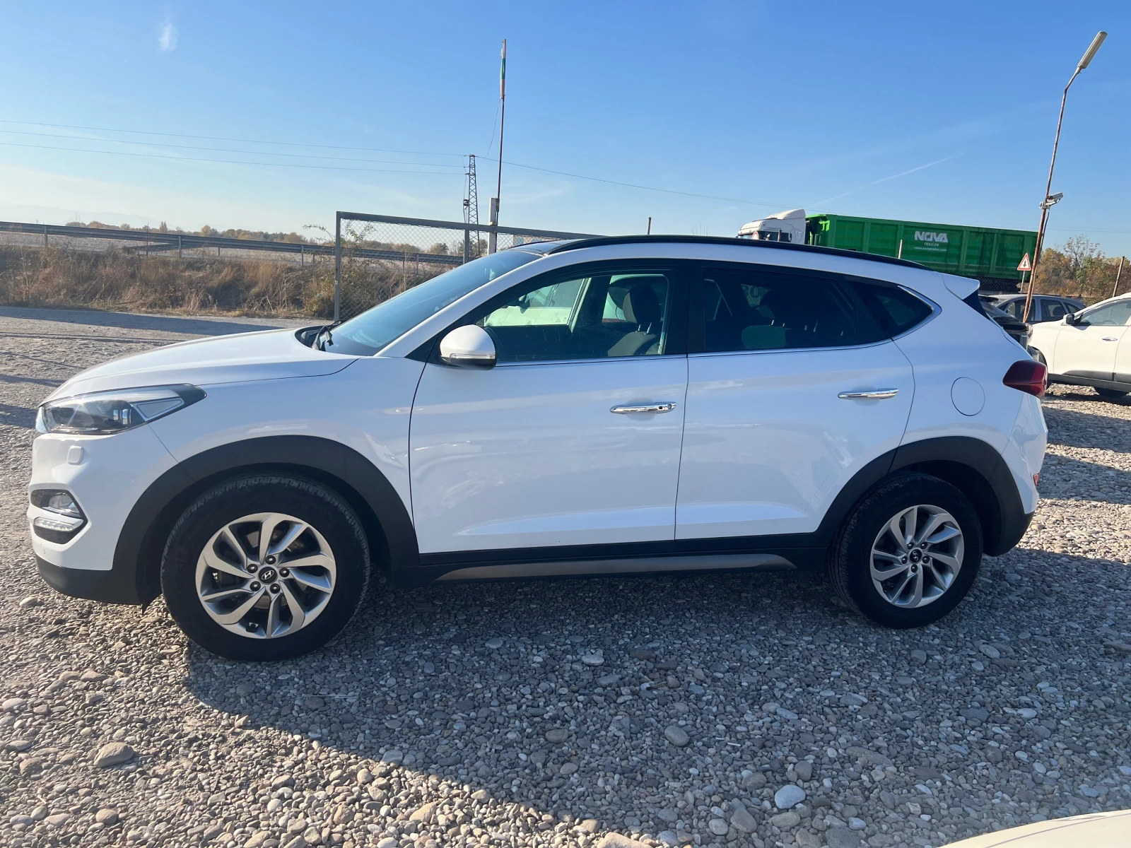 Hyundai Tucson 2.0 CRDI 4X4 - изображение 8