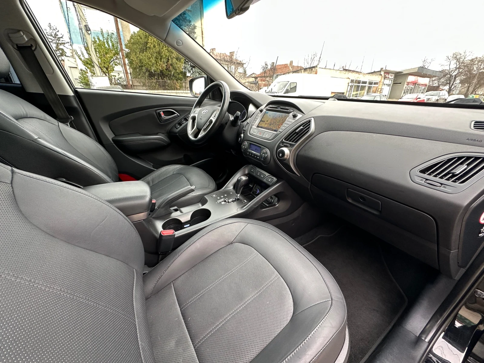 Hyundai IX35 2.0 CRDI PREMIUM/44/ // | Mobile.bg   11