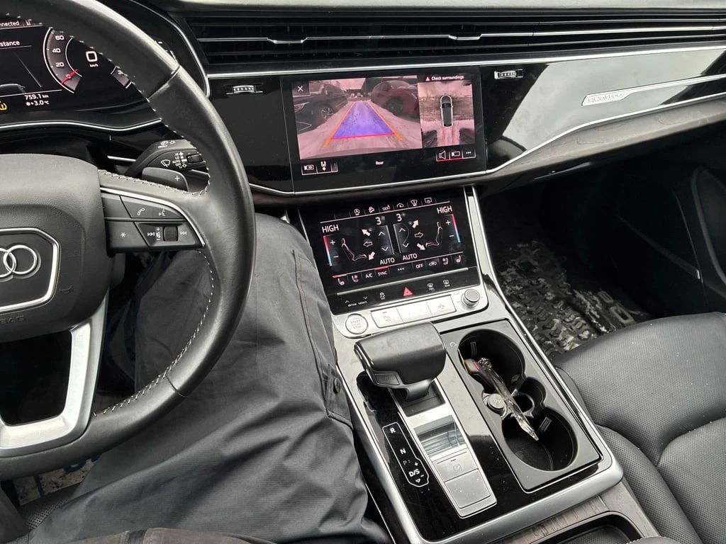 Audi Q8 * Technik * CARFAX * ���� �� �� | Mobile.bg � ����������� 9