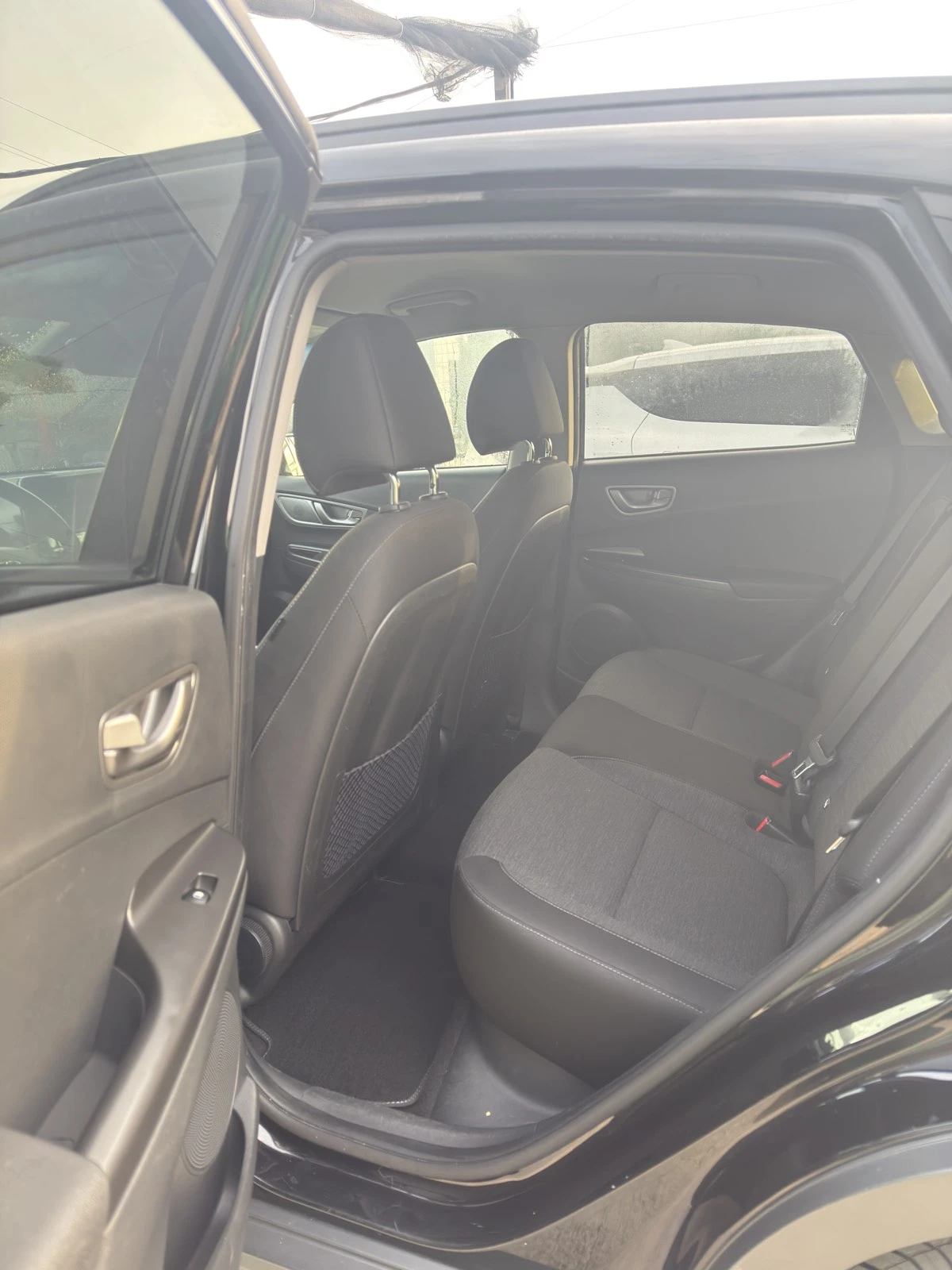 Hyundai Kona 64KWh/BLUELINK/SOH100%/HEADUP/KRELL - изображение 9