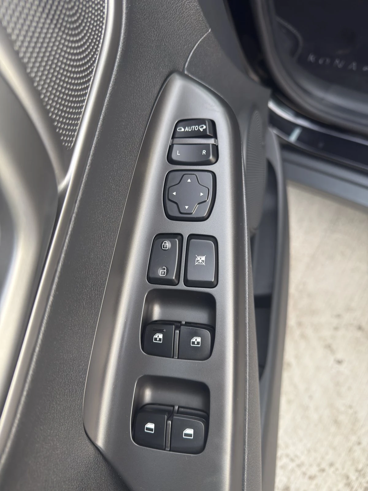 Hyundai Kona 64KWh/BLUELINK/SOH100%/HEADUP/KRELL | Mobile.bg � ����������� 14