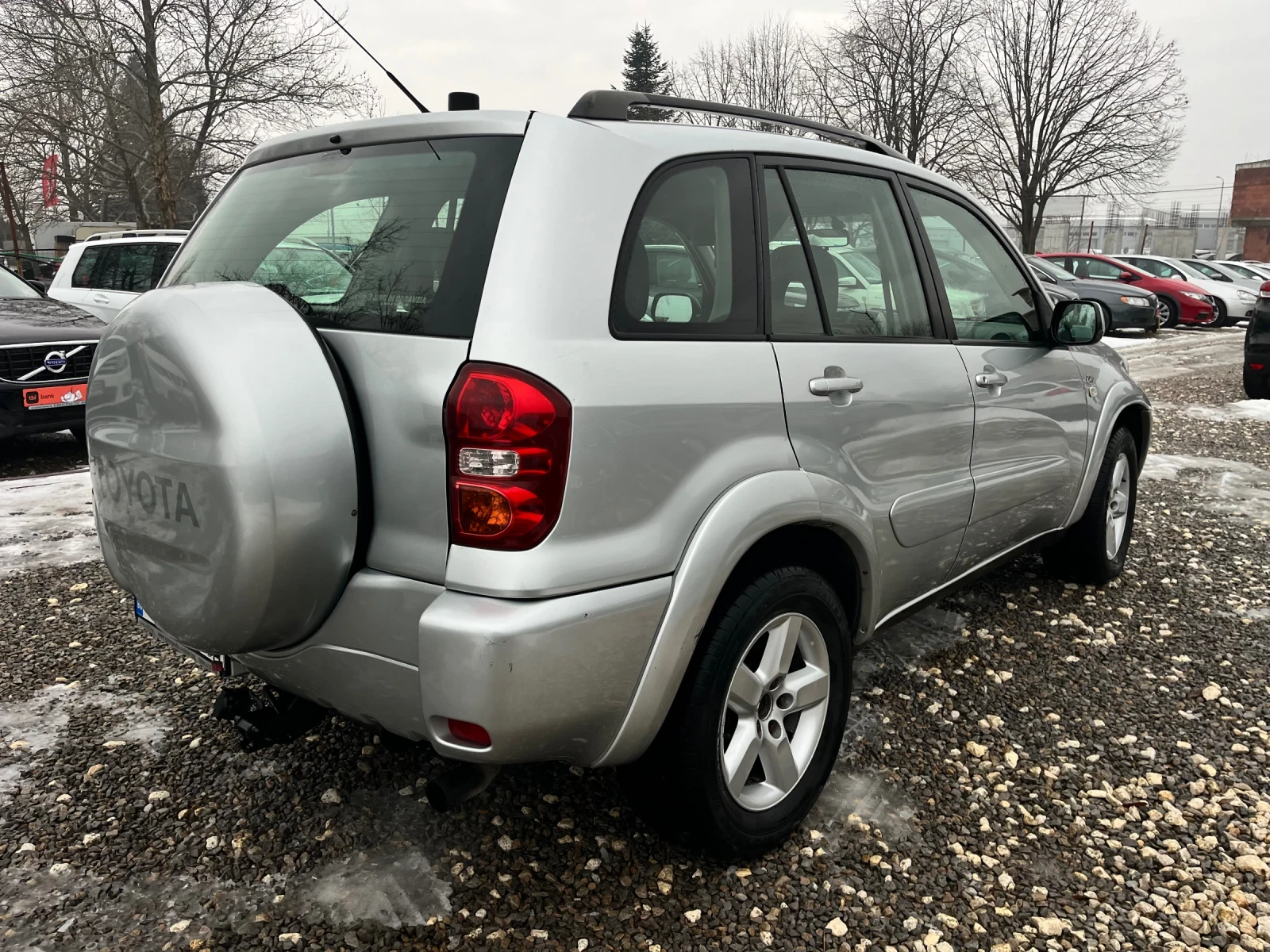 Toyota Rav4 2, 0D4D-116k.c/4x4/ОБСЛУЖЕН/ТОП СЪСТОЯНИЕ!!!  - изображение 6