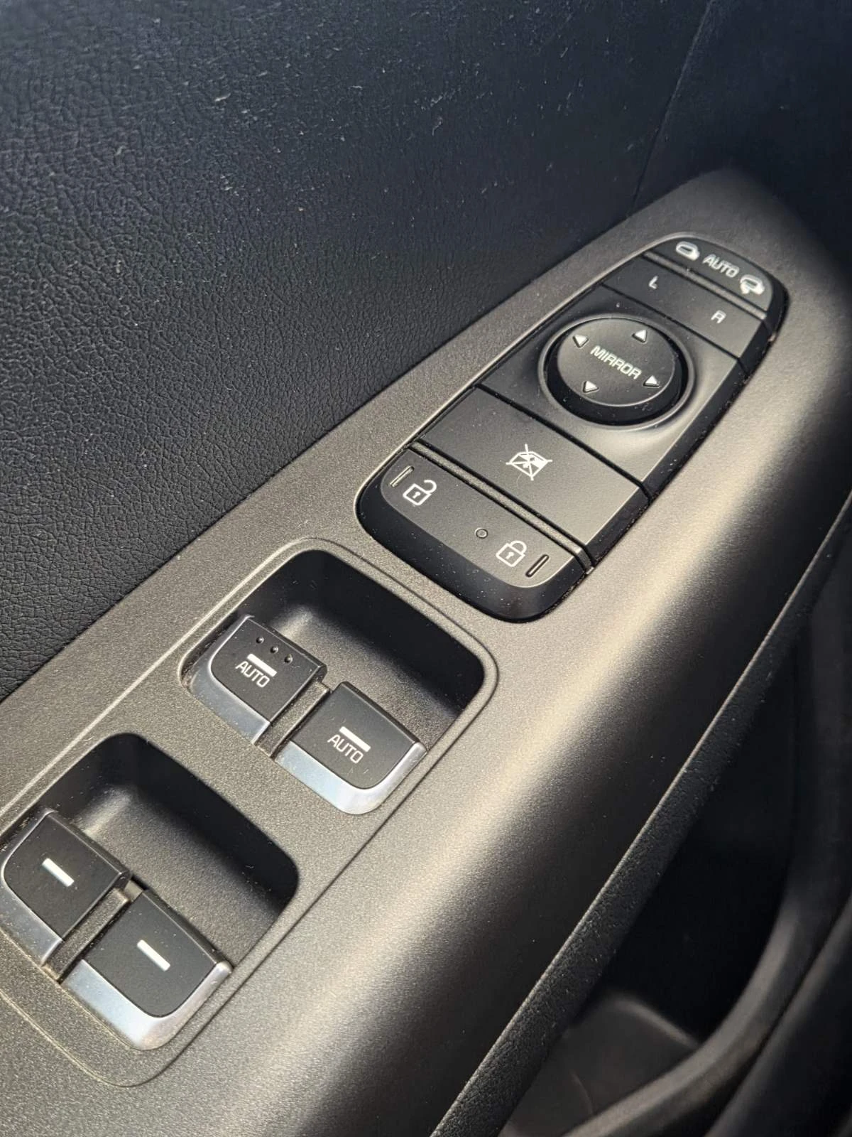 Kia Sportage, снимка 15 - Автомобили и джипове - 53772634