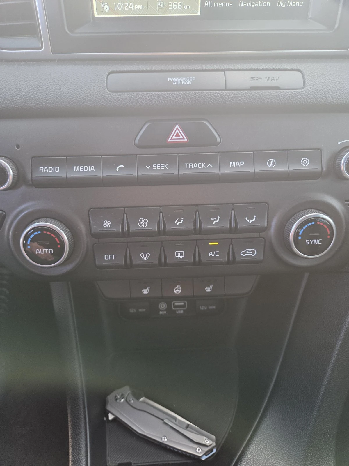 Kia Sportage, снимка 14 - Автомобили и джипове - 53772634