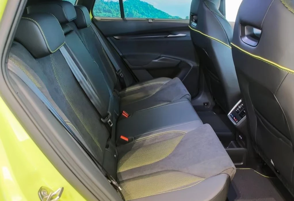 Skoda Elroq RS AWD IV HEAD-UP 360-CAMERA MATRIX  | Mobile.bg � ����������� 9