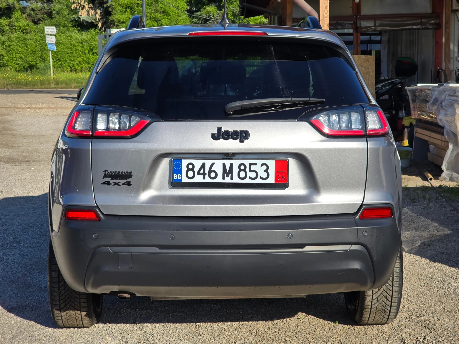 Jeep Cherokee 2.4i/4x4/Авт./Лизинг, снимка 5 - Автомобили и джипове - 54816604