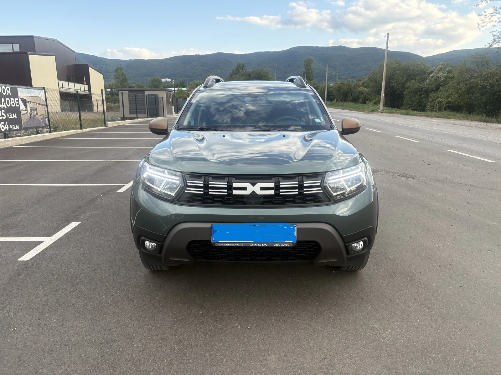 Dacia Duster SUV, снимка 3 - Автомобили и джипове - 55403409
