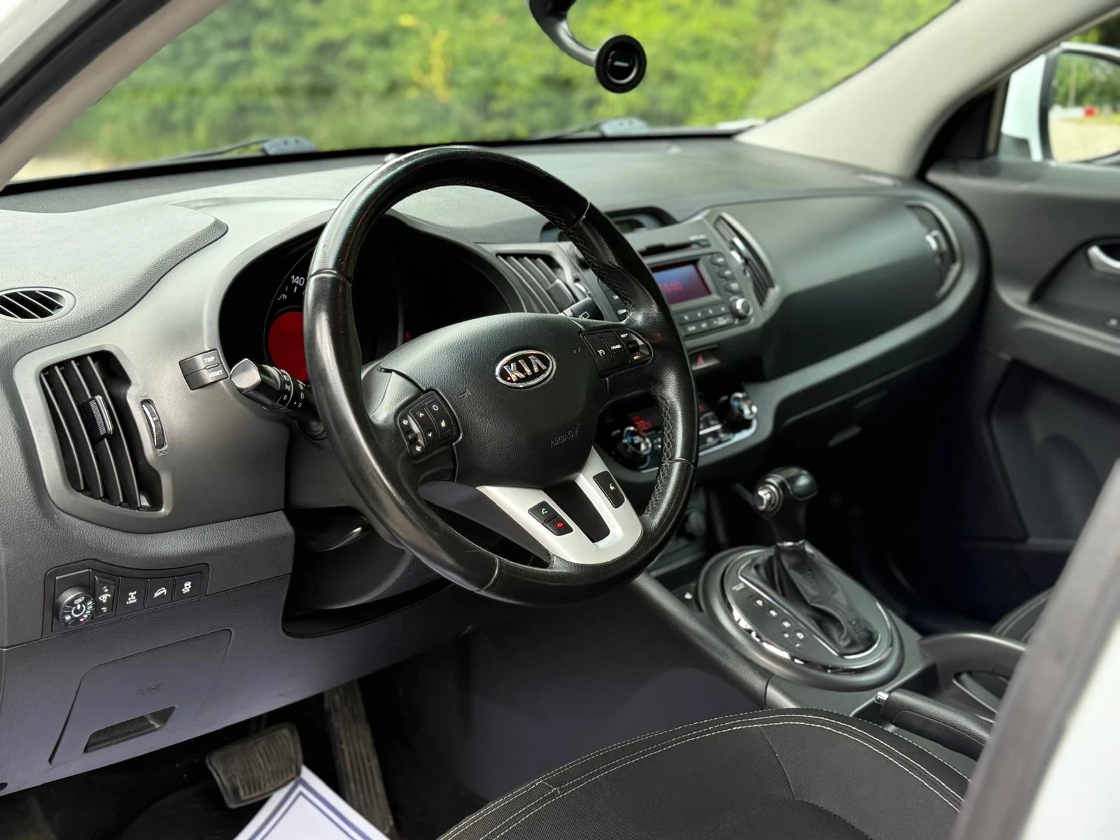 Kia Sportage Kia Sportage 2.0 163к.с Газ-Бензин , снимка 6 - Автомобили и джипове - 55590292