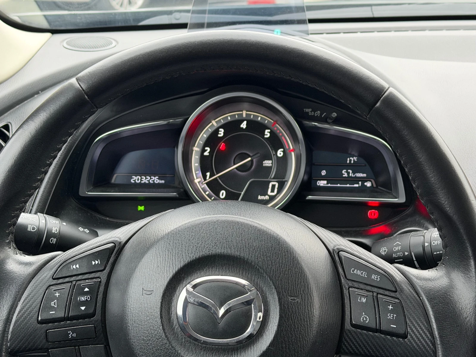Mazda CX-3 1.5SKY ACTIV ИТАЛИЯ, снимка 13 - Автомобили и джипове - 56617660