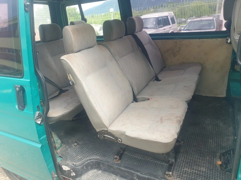 VW T4 2.5 TDI 88 коня, снимка 6 - Бусове и автобуси - 40829282