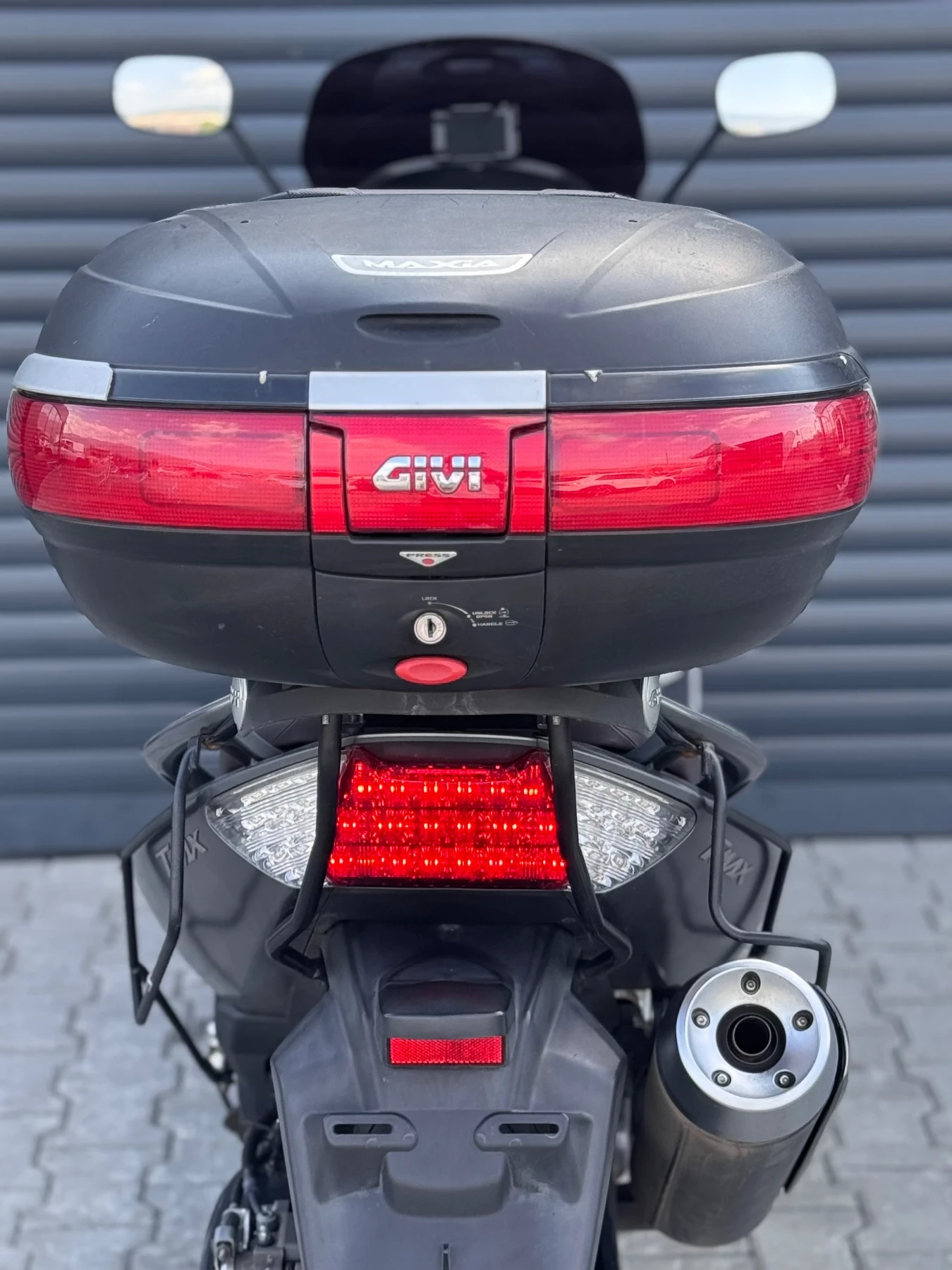 Yamaha T-max  - изображение 8