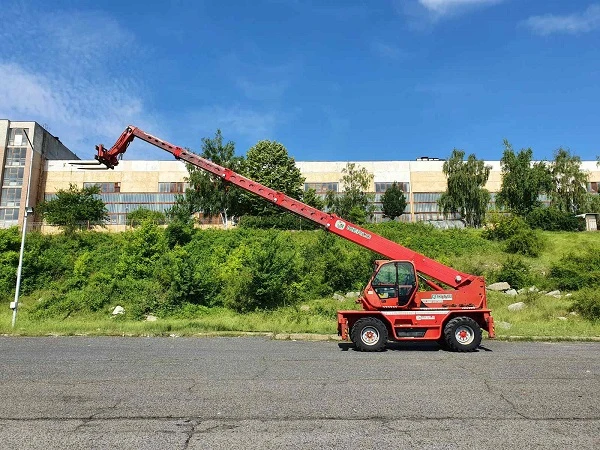 Телескопичен товарач Merlo ROTO 40.25 MCSS  4x4x4, снимка 3 - Селскостопанска техника - 49098326