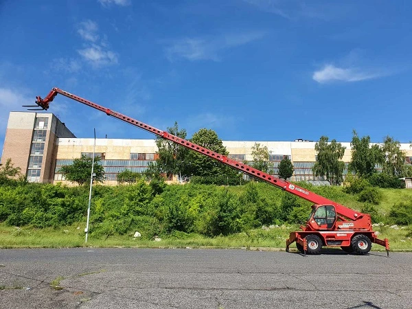 Телескопичен товарач Merlo ROTO 40.25 MCSS  4x4x4, снимка 4 - Селскостопанска техника - 49098326