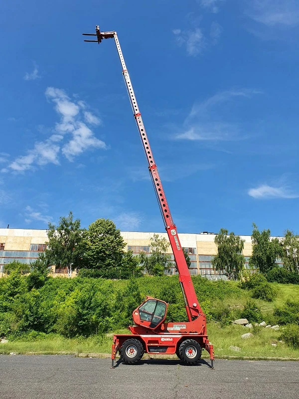 Телескопичен товарач Merlo ROTO 40.25 MCSS  4x4x4, снимка 7 - Селскостопанска техника - 49098326