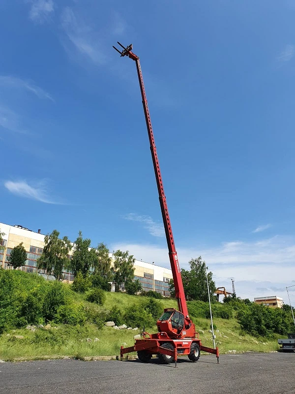 Телескопичен товарач Merlo ROTO 40.25 MCSS  4x4x4, снимка 8 - Селскостопанска техника - 49098326