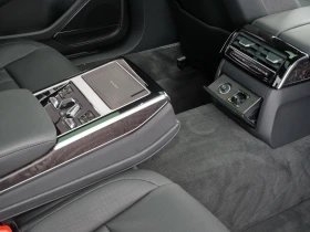 Audi A8 60 TFSIe / LONG/ B&O/ HUD/ MATRIX/ PANO/ AIR / 360, снимка 16